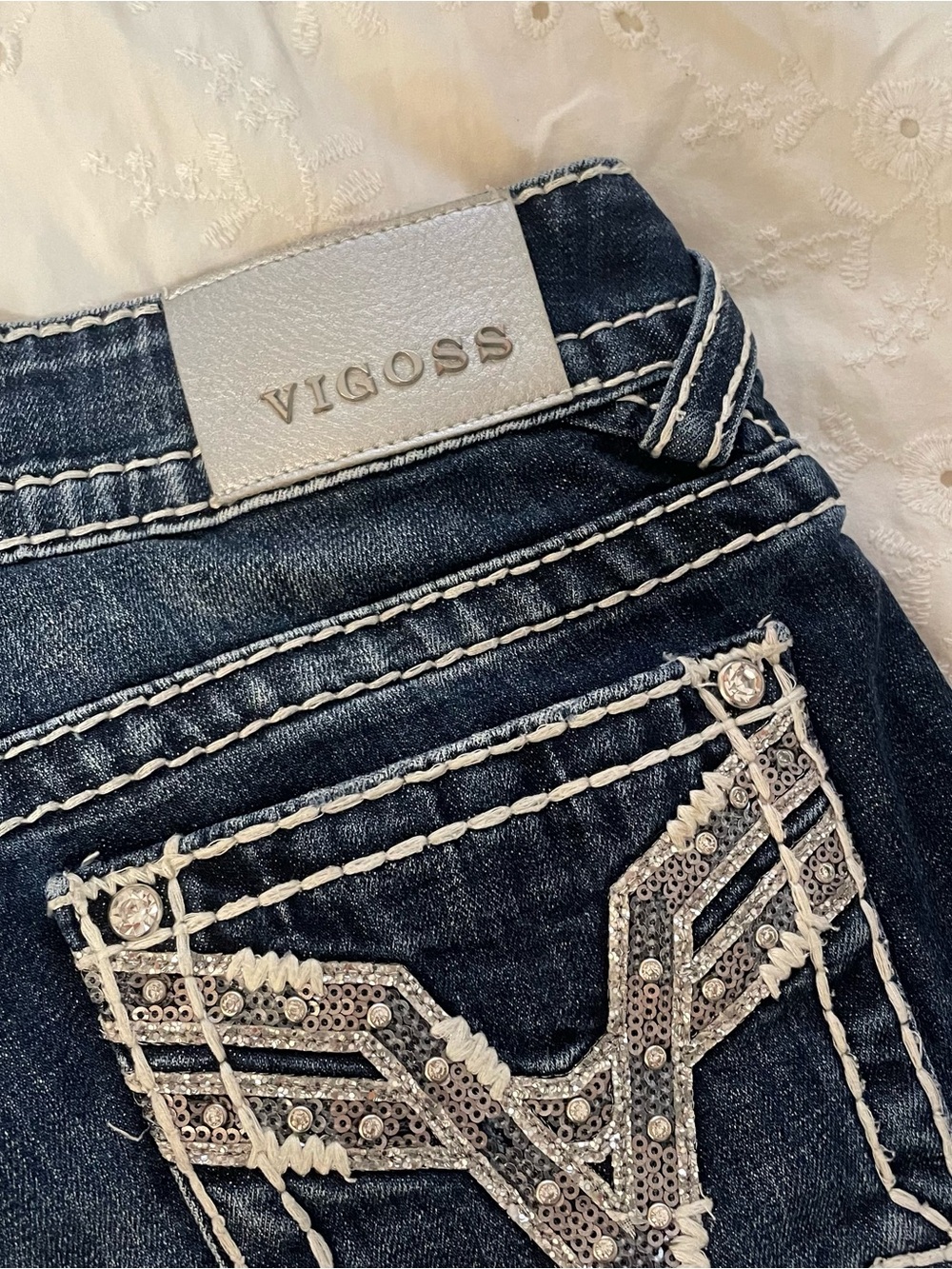 Vigoss Womens Dark Blue Jean Shorts With Sequinned Back Pockets
